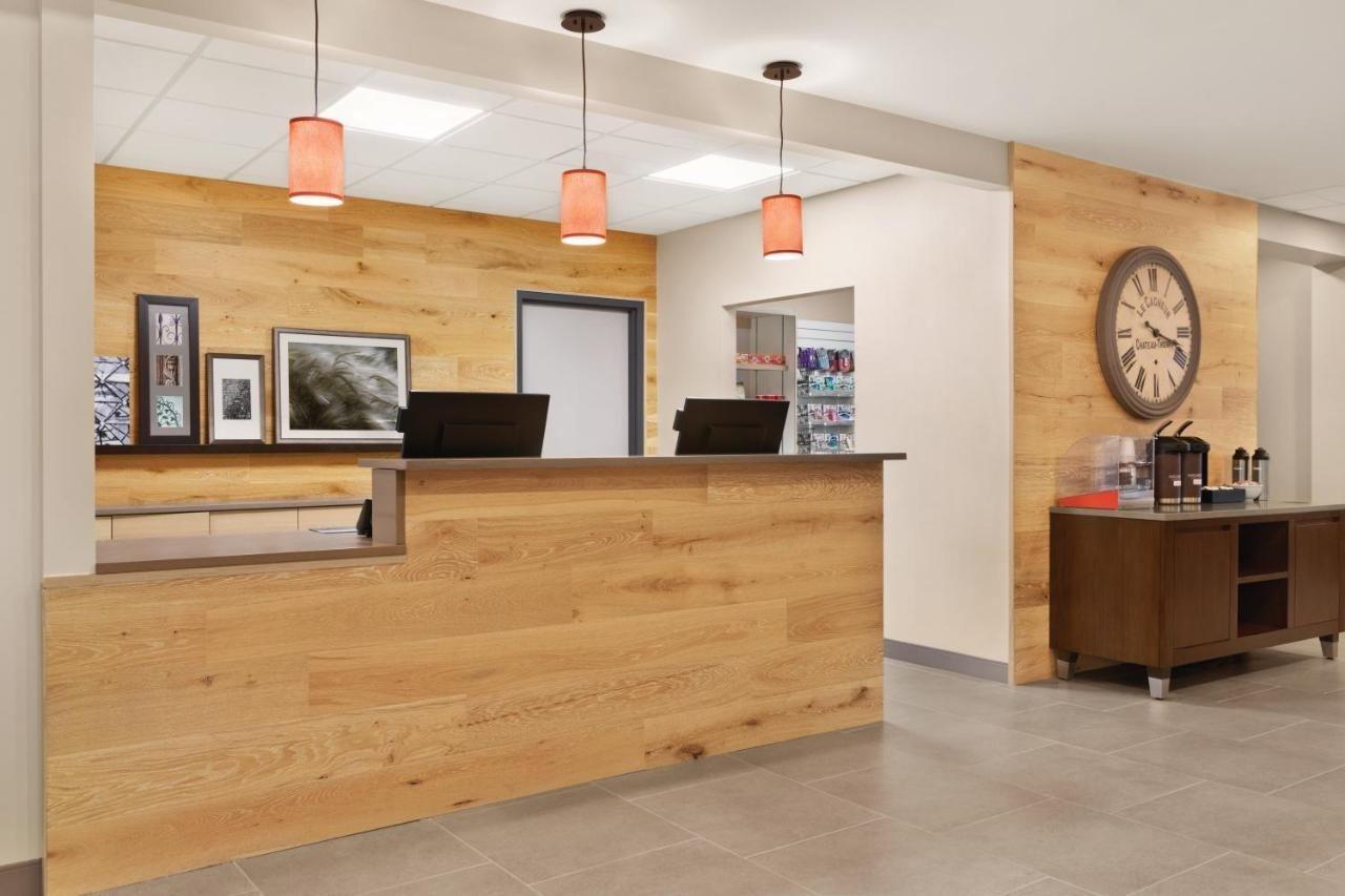 Country Inn & Suites By Radisson, Belleville, On Dış mekan fotoğraf