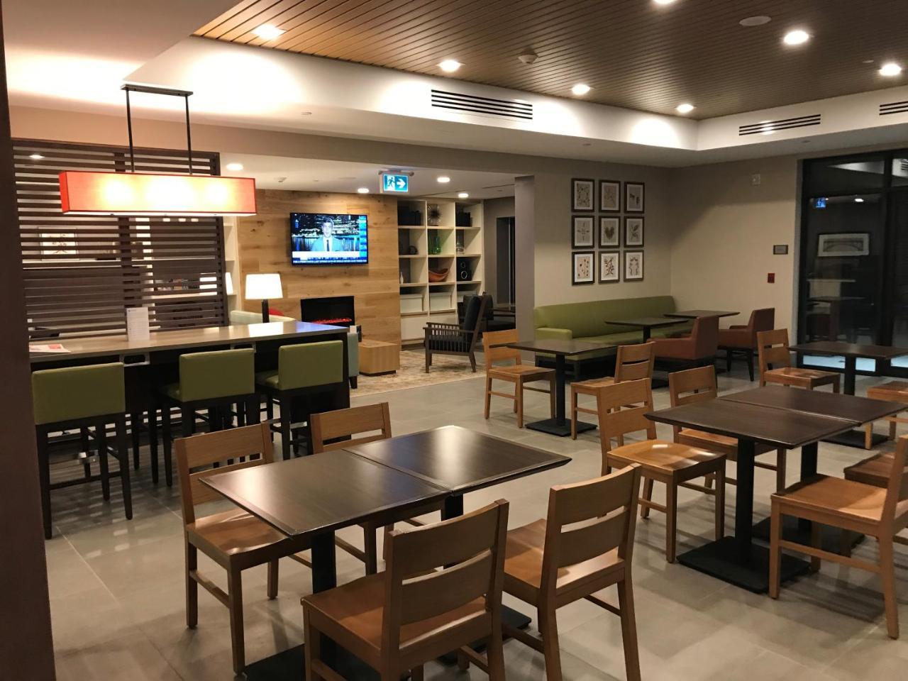 Country Inn & Suites By Radisson, Belleville, On Dış mekan fotoğraf